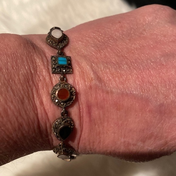 Women’s NWT multi gemstone marcasite Bracelet - Picture 2 of 7